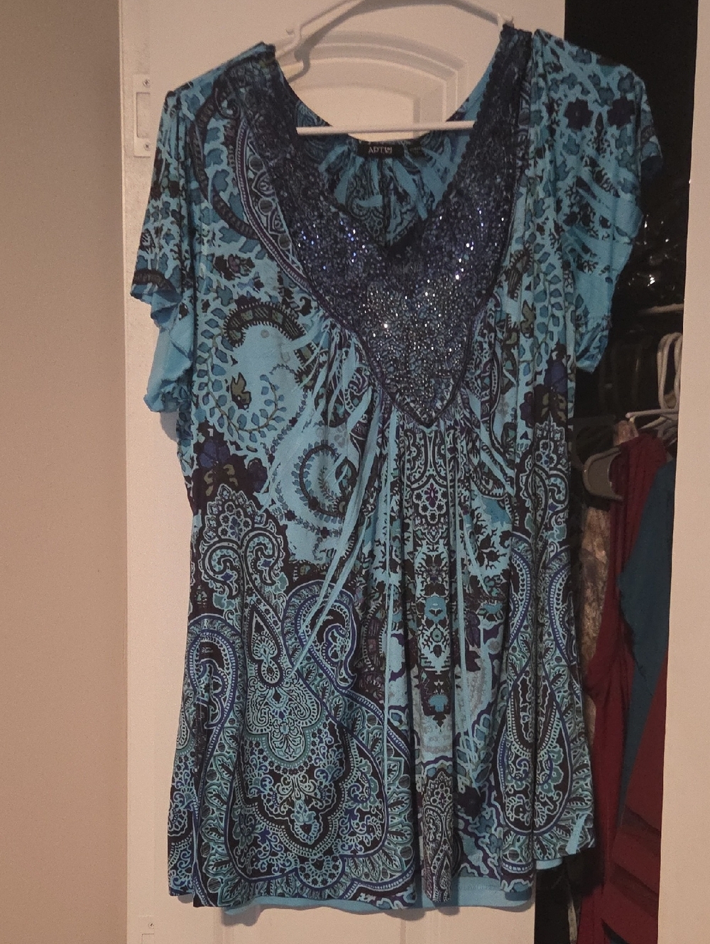 Apt. 9 Turquoise & Navy Paisley V-Neck Embellished Tunic